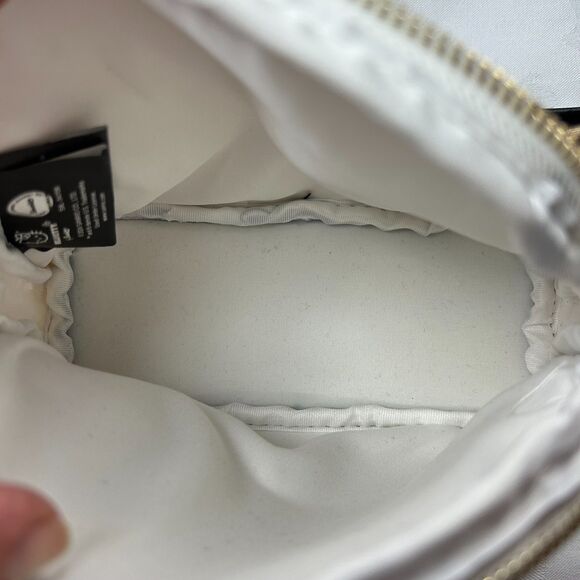 Sanrio Hello Kitty Crossbody Purse with Charms Adjustable Strap Zip White Red - Picture 12 of 15